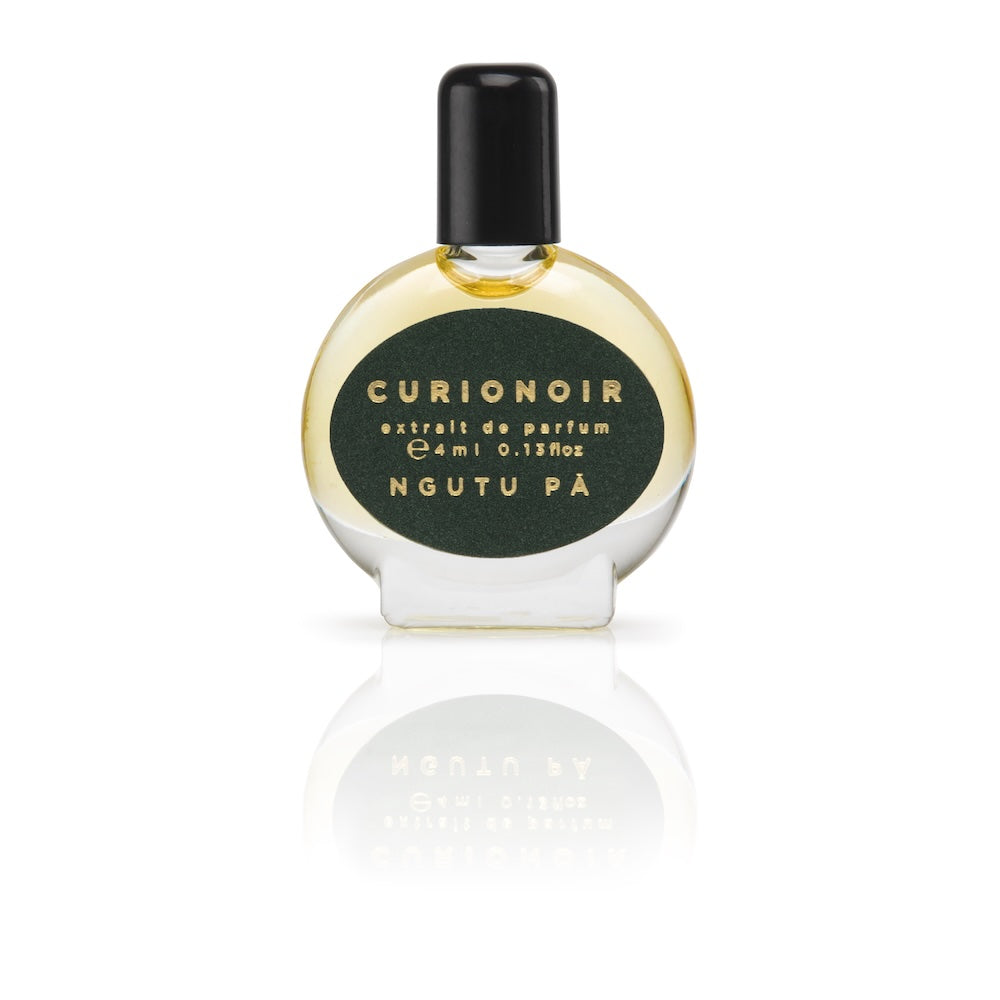 Extrait de Parfum ヌトゥパ